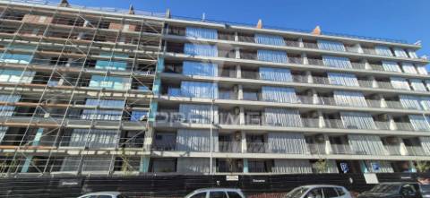 T1 novo, condomínio fechado