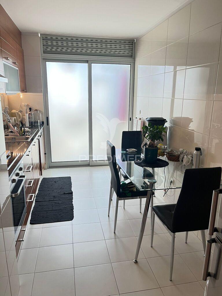 T2+1 em condomínio fechado com garagem box – avintes