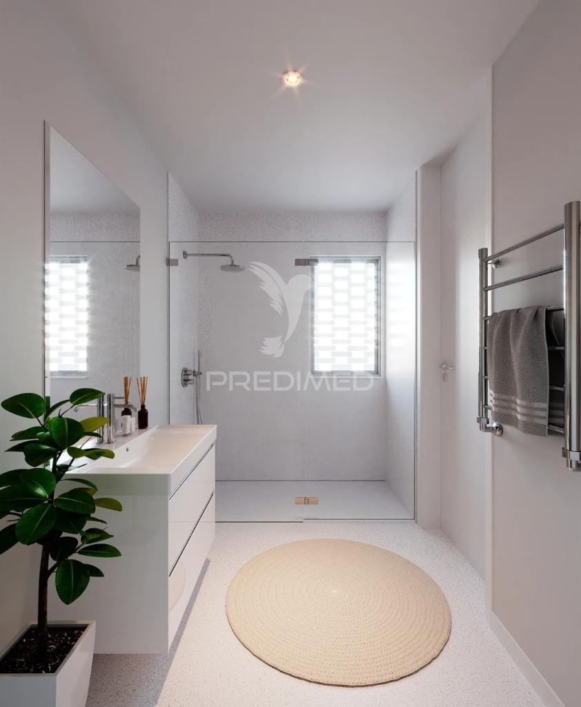 Apartamento t1 com varanda e parqueamento coberto