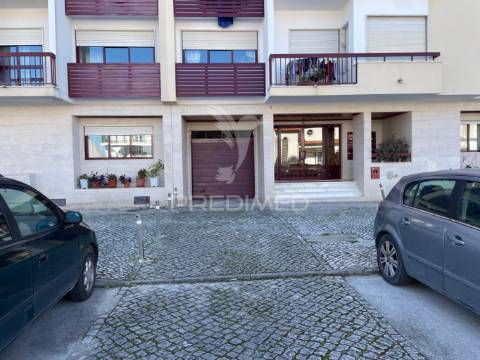 Apartamento t3 amplo no planalto de santarém – localização imbatível!