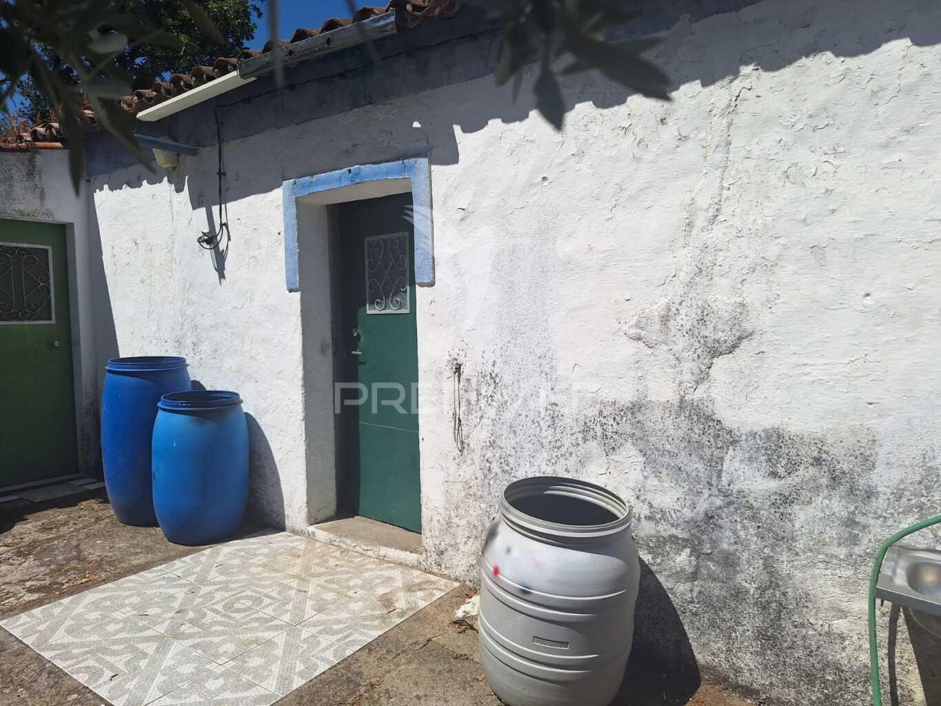 Moradia na urra