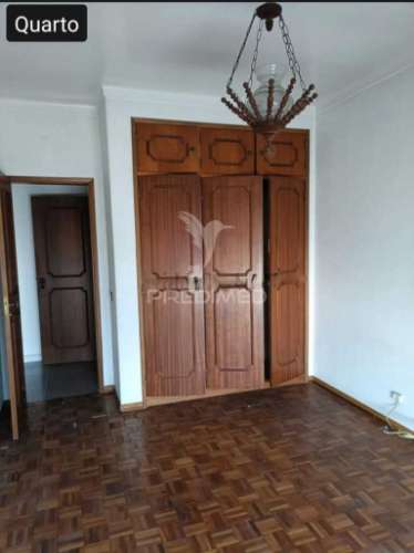 Duplex t2 + sotão aberto c./ quarto e sala ( manteigadas -  setúbal )