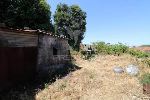 Terreno para construção,  zona aru, investimento com potencial em são mamede de infesta