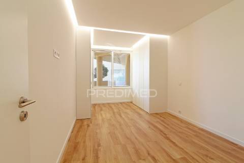 Apartamento t2 de luxo - arrendamento anual