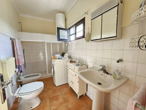 Moradia t3 com quintal e garagem