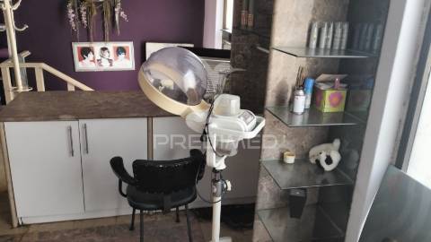 Loja para salão , estética ou para  comercio.