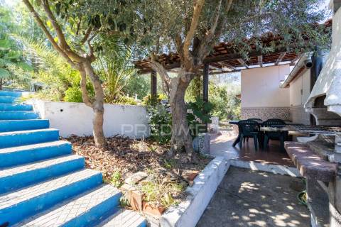 O seu cantinho no campo: casa de aldeia com quintinha