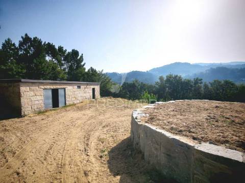 Quinta em castelo de paiva