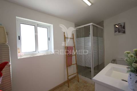 Moradia t3 com anexos