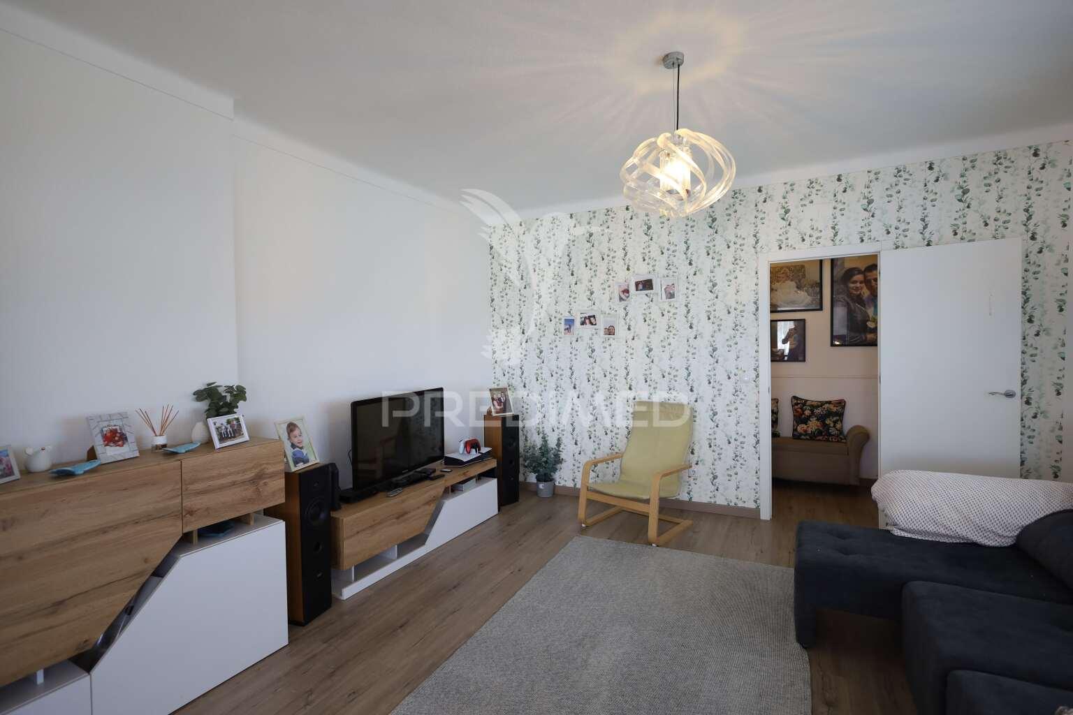 Moradia t3 com anexos