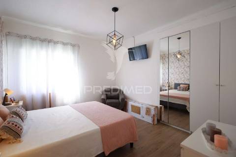 Moradia t3 com anexos