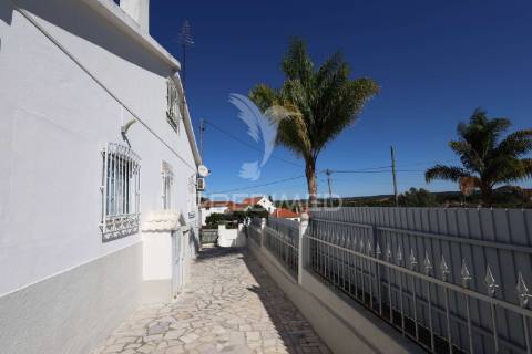 Moradia t3 com anexos