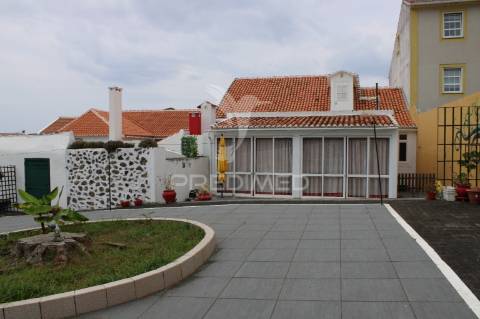 Moradia t4 - miragaia santa luzia