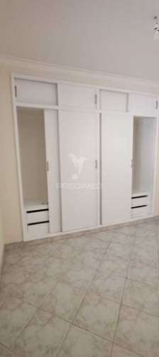 T1 magoito com varanda e parqueamento