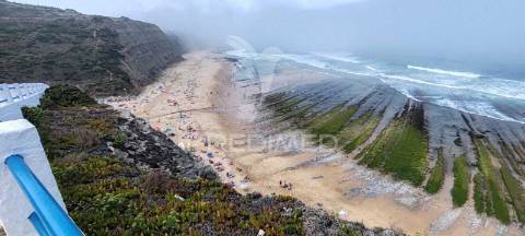 T1 magoito com varanda e parqueamento