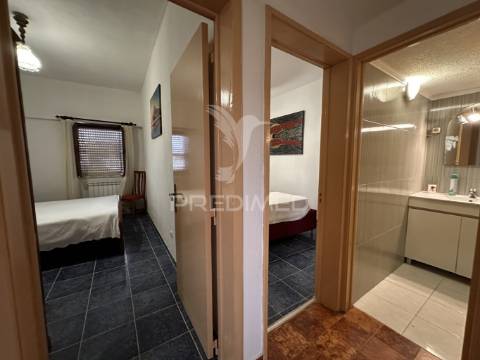 Moradia t7 com piscina e garagem na lagoa de albufeira