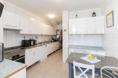 Apartamento t3 para venda na madalena, gaia