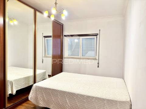 Apartamento t1, c/ garagem, fátima