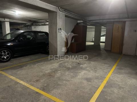 Apartamento t1, c/ garagem, fátima