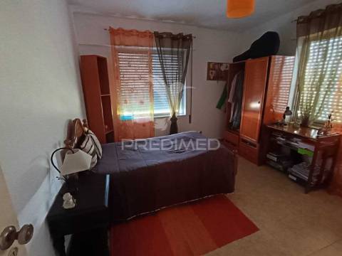 Apartamento t3 em santo onofre – elvas | excelente estado e ótima luminosidade