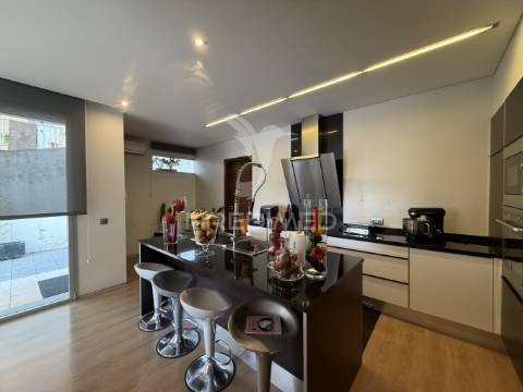 Magnífica moradia t3+1 – prestígio e tranquilidade nos arredores de leiria