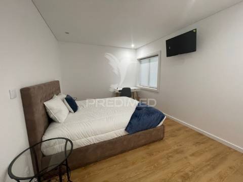 Apartamento t3 mobilado , no centro de v.n.gaia, junto ao metro