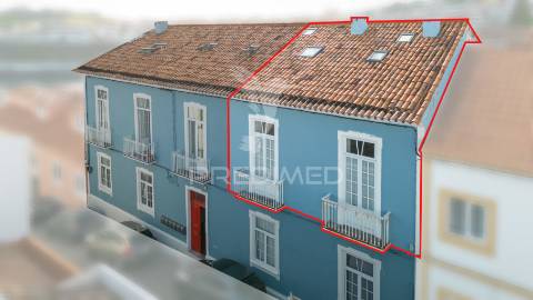 Apartamento duplex t2+2 – o charme clássico encontrou o conforto contemporâneo