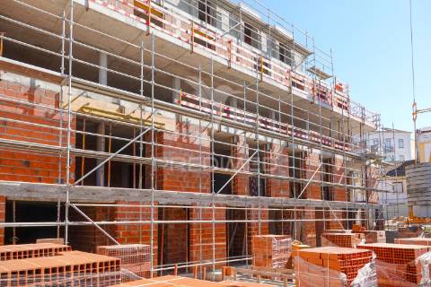 Apartamento em construção tipologia t3 em condomínio fechado