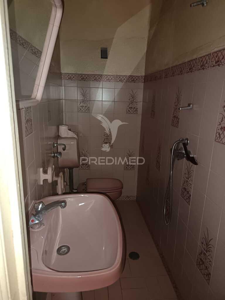 Moradia dividida em duas frações em vila boim, elvas – investimento e conforto
