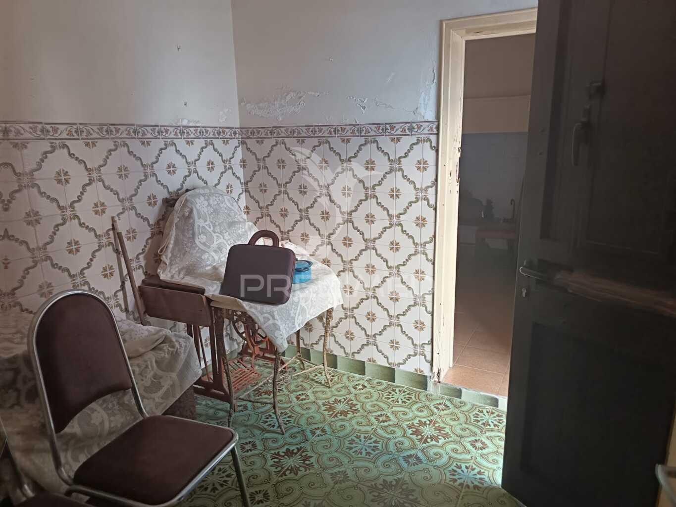 Moradia dividida em duas frações em vila boim, elvas – investimento e conforto