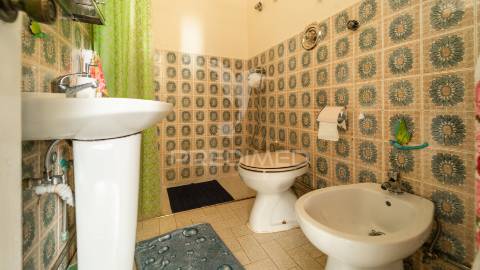 Moradia com ampla área