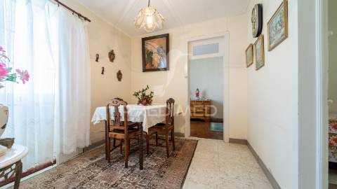 Moradia com ampla área