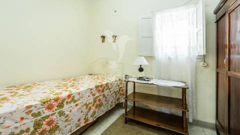 Moradia com ampla área