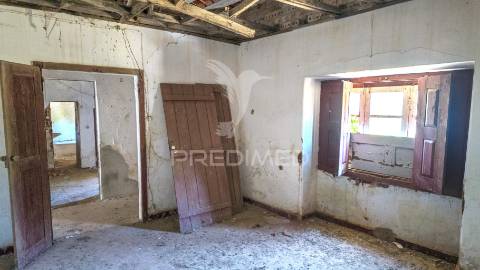 Moradia em vale de santiago, odemira