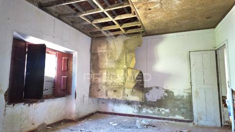 Moradia em vale de santiago, odemira