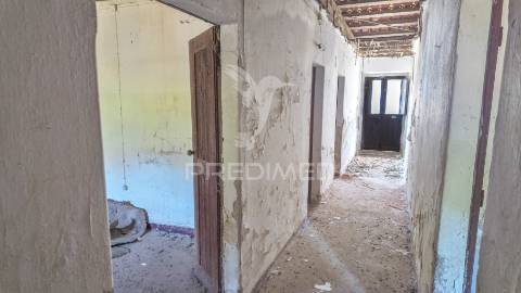 Moradia em vale de santiago, odemira