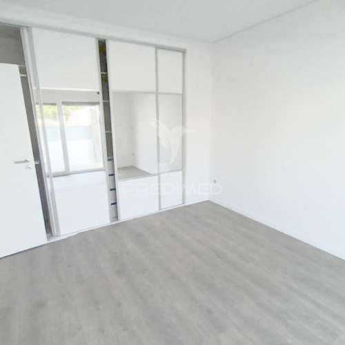 Moradia isolada t3 +1 térrea  fernão ferro