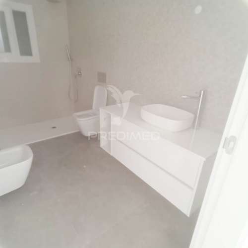 Moradia isolada t3 +1 térrea  fernão ferro