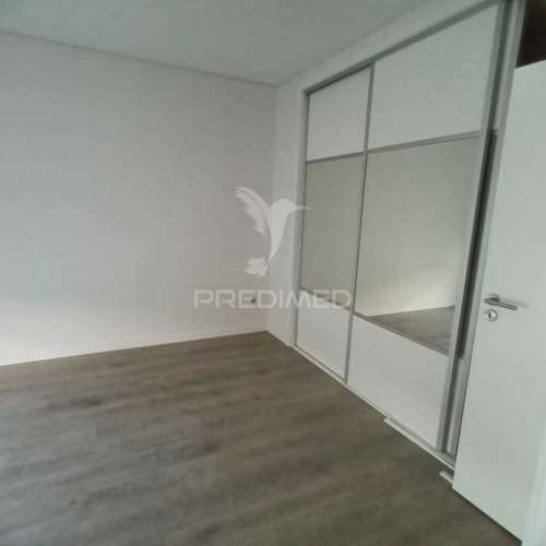 Moradia isolada t3 +1 térrea  fernão ferro