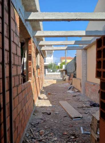 Moradia isolada t3 +1 térrea  fernão ferro