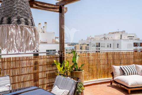 Penthouse de luxo à venda na praia da rocha