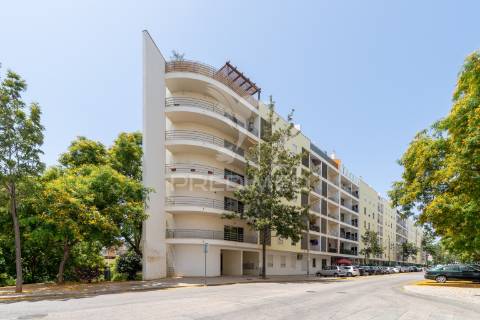 Penthouse de luxo à venda na praia da rocha