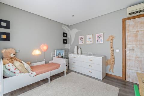 Penthouse de luxo à venda na praia da rocha