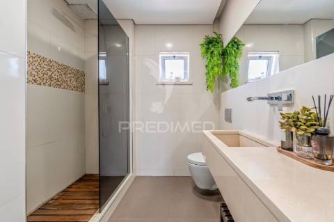 Penthouse de luxo à venda na praia da rocha