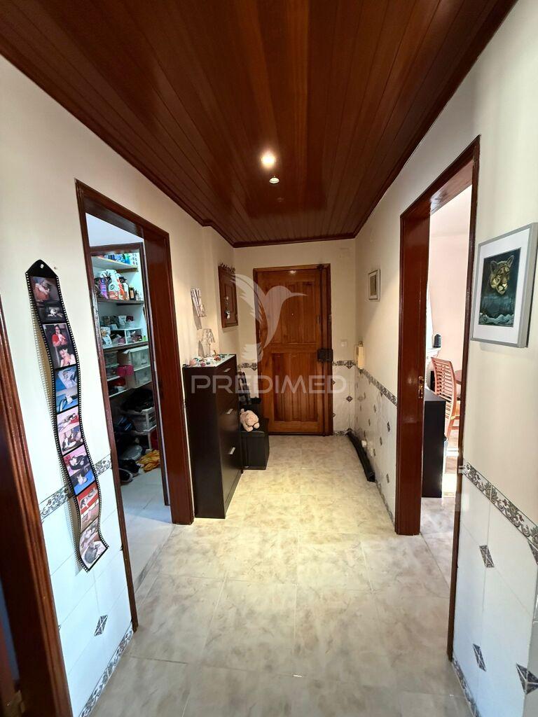Negociável - excelente apartamento t2 c/garagem, agualva cacém