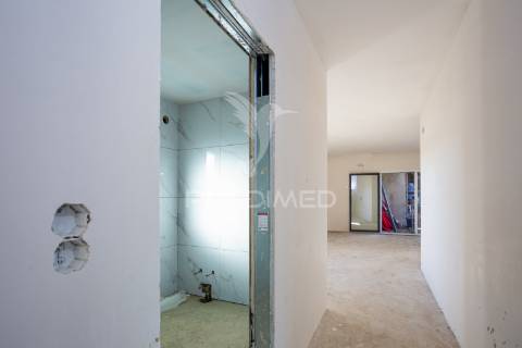 Moradia isolada t4 quinta do anjo