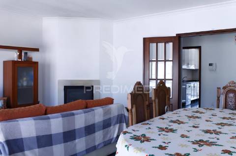 Apartamento t3, pronto a habitar em ancede (baião)