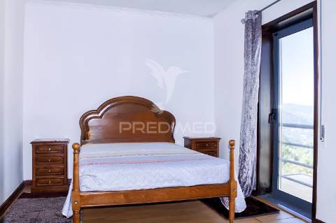 Apartamento t3, pronto a habitar em ancede (baião)