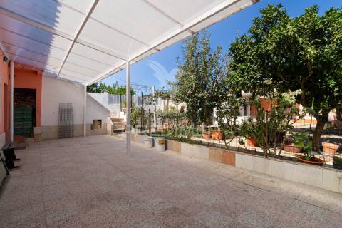 Moradia independente t2+2 afonsoeiro – montijo