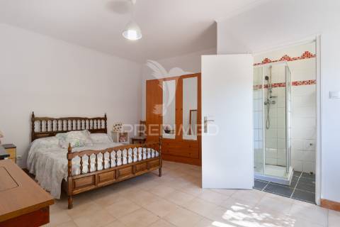 Moradia independente t2+2 afonsoeiro – montijo